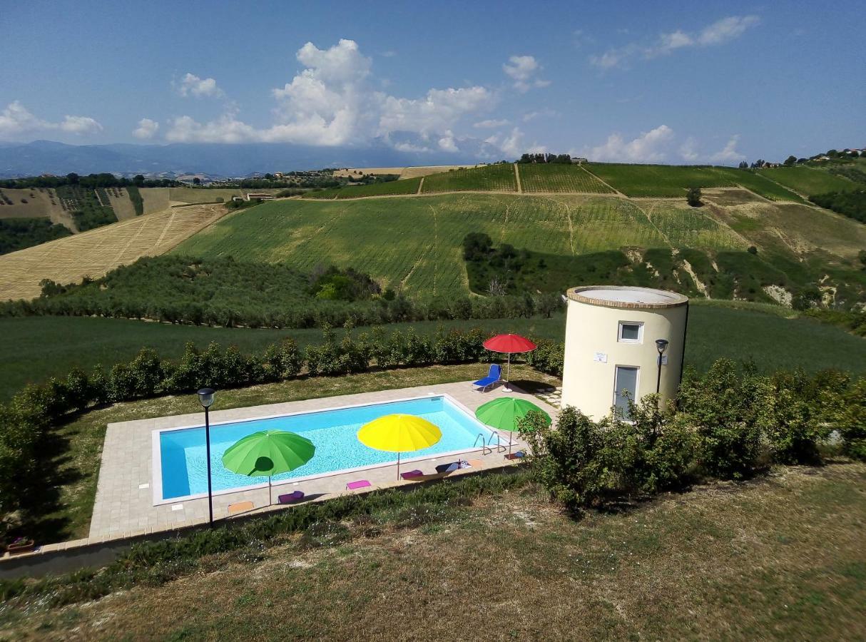 Agriturismo Terra Dei Falchi Castilenti Dış mekan fotoğraf